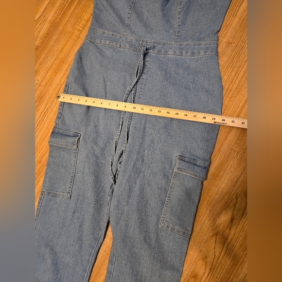Tinseltown Belted Denim Jumpsuit with Zip and Pockets Square Neck Sleeveless XXL - Picture 12 of 15